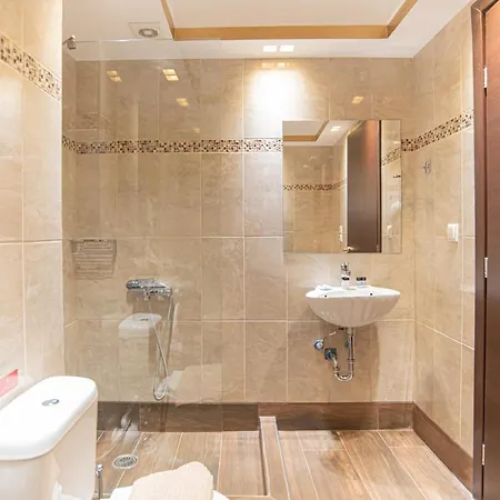 Luxury * Athens